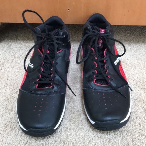 Reebok Other - Reebok Men’s size 12 black sneakers with mesh